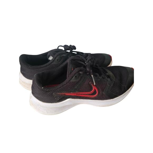 Boys Nike‎ Sneakers size 4Y - Picture 2 of 6